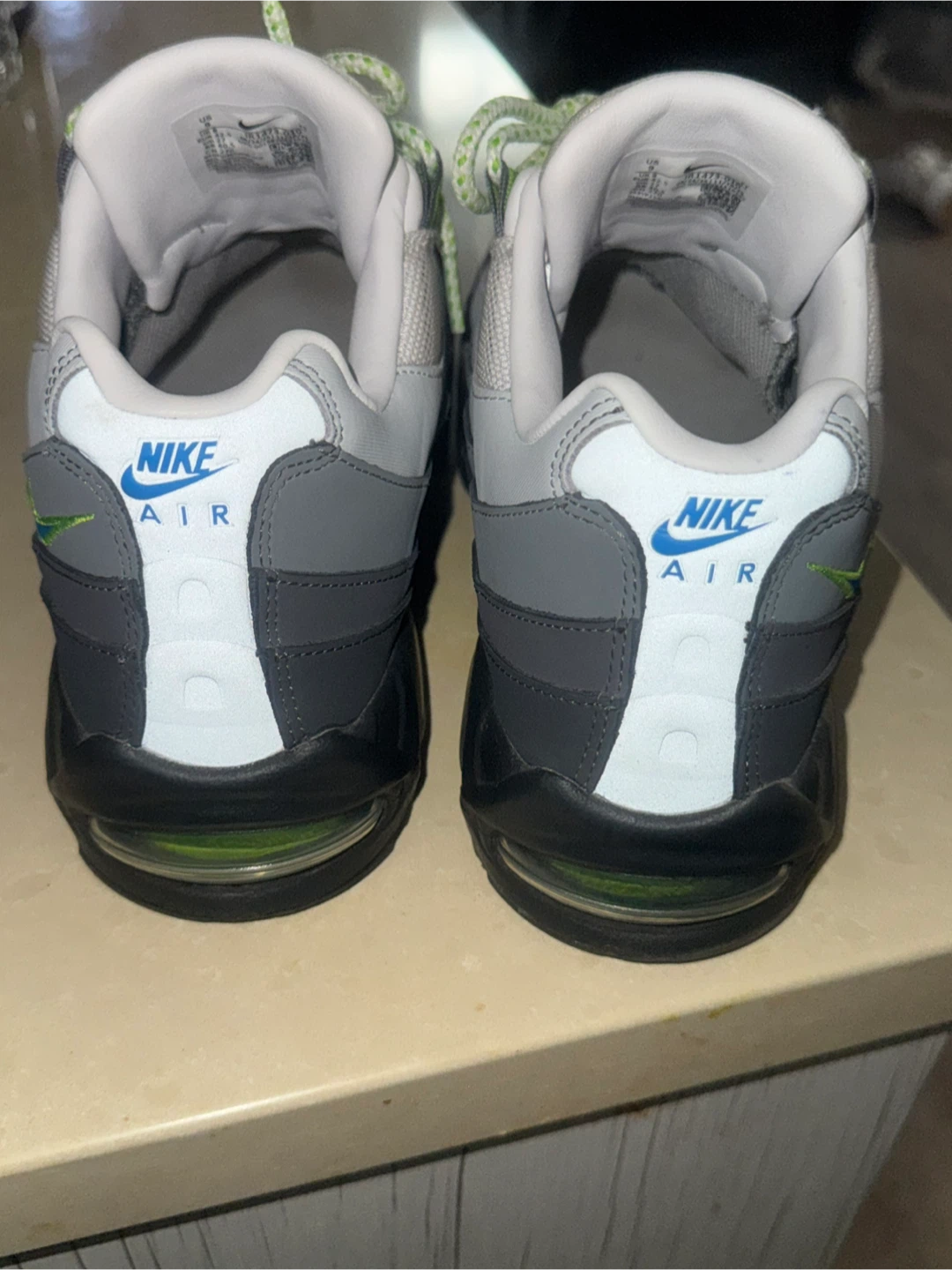 Nike Air Max 95 Size US 9 - photo 2