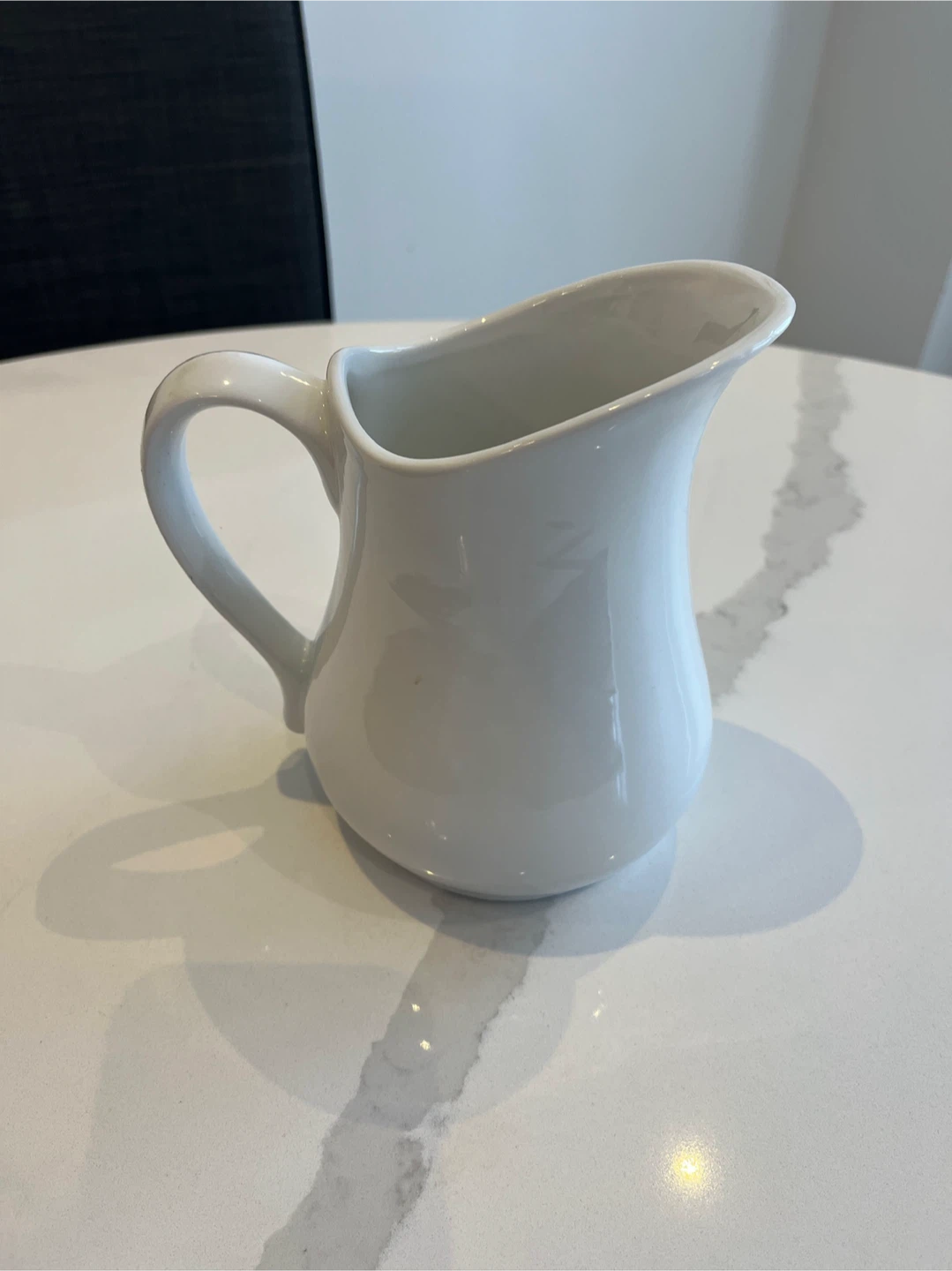 GRAVY HOLDER