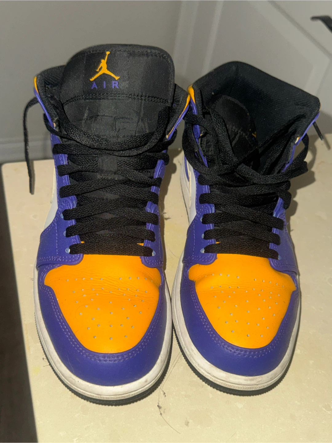 Nike Air Jordan 1 Mid Lakers US 8.5 - photo 4