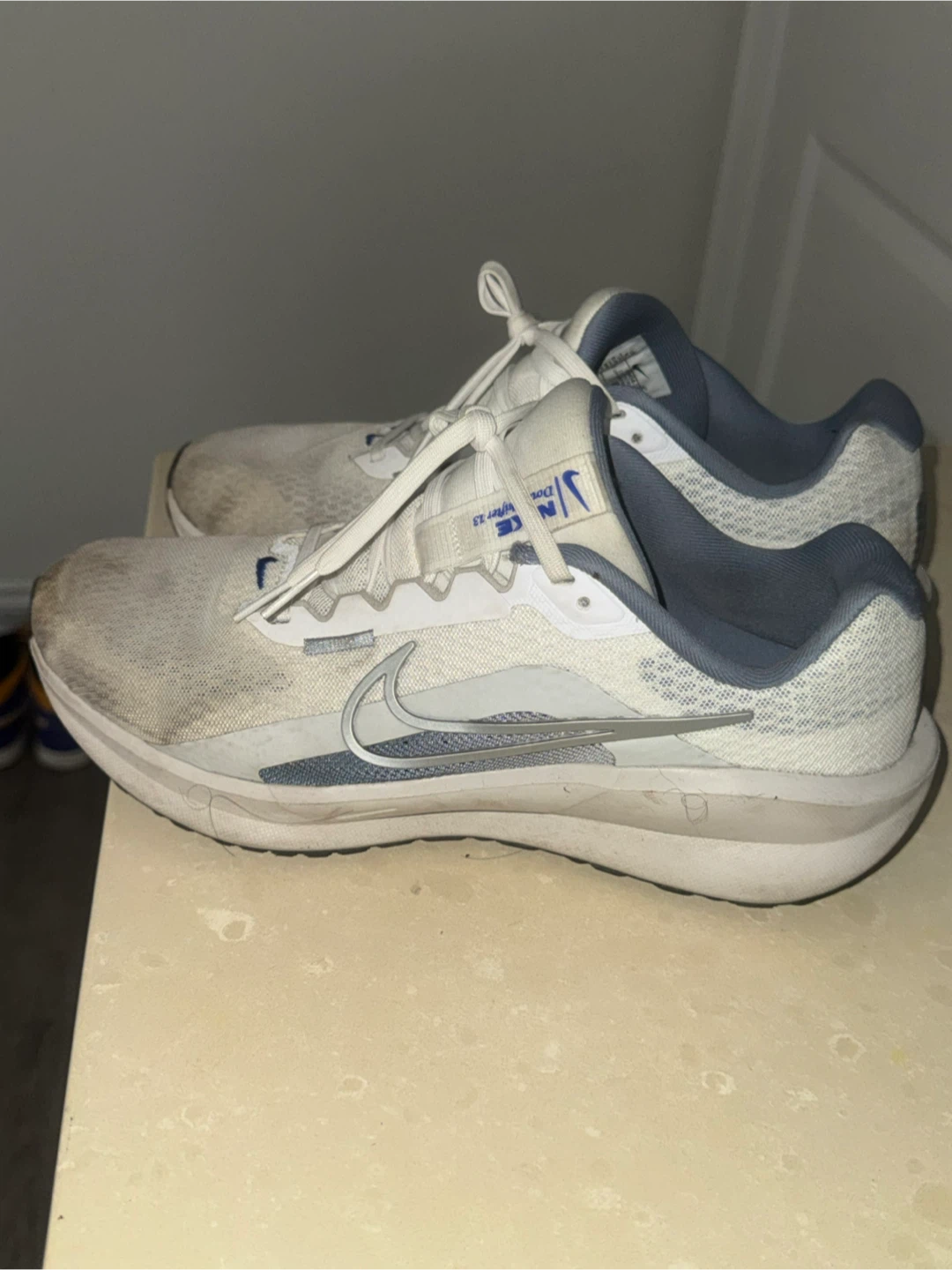 Nike Downshifter 13 Running Shoes Size US 9.5