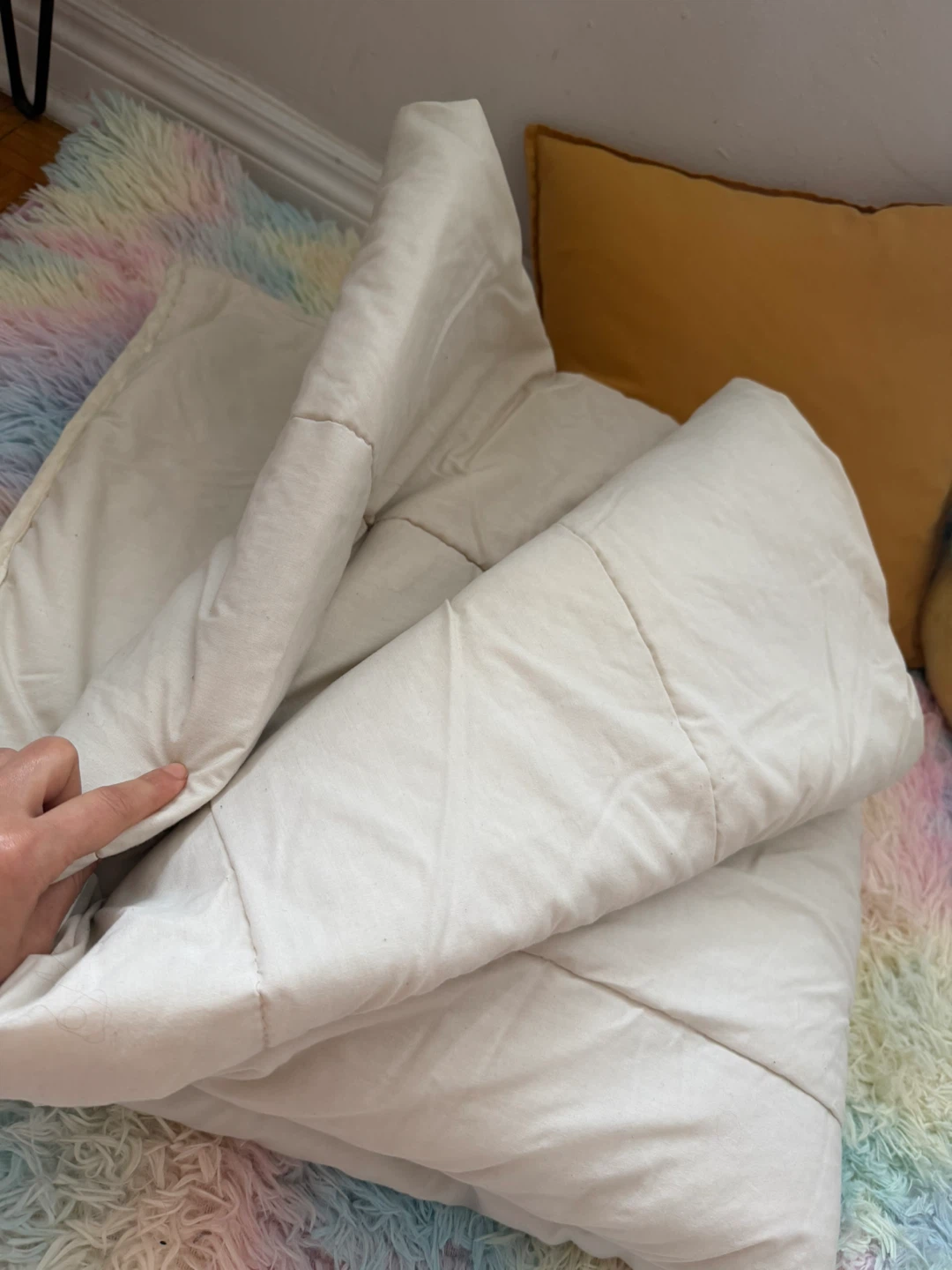 Off-white Quilted Comforter - photo 2