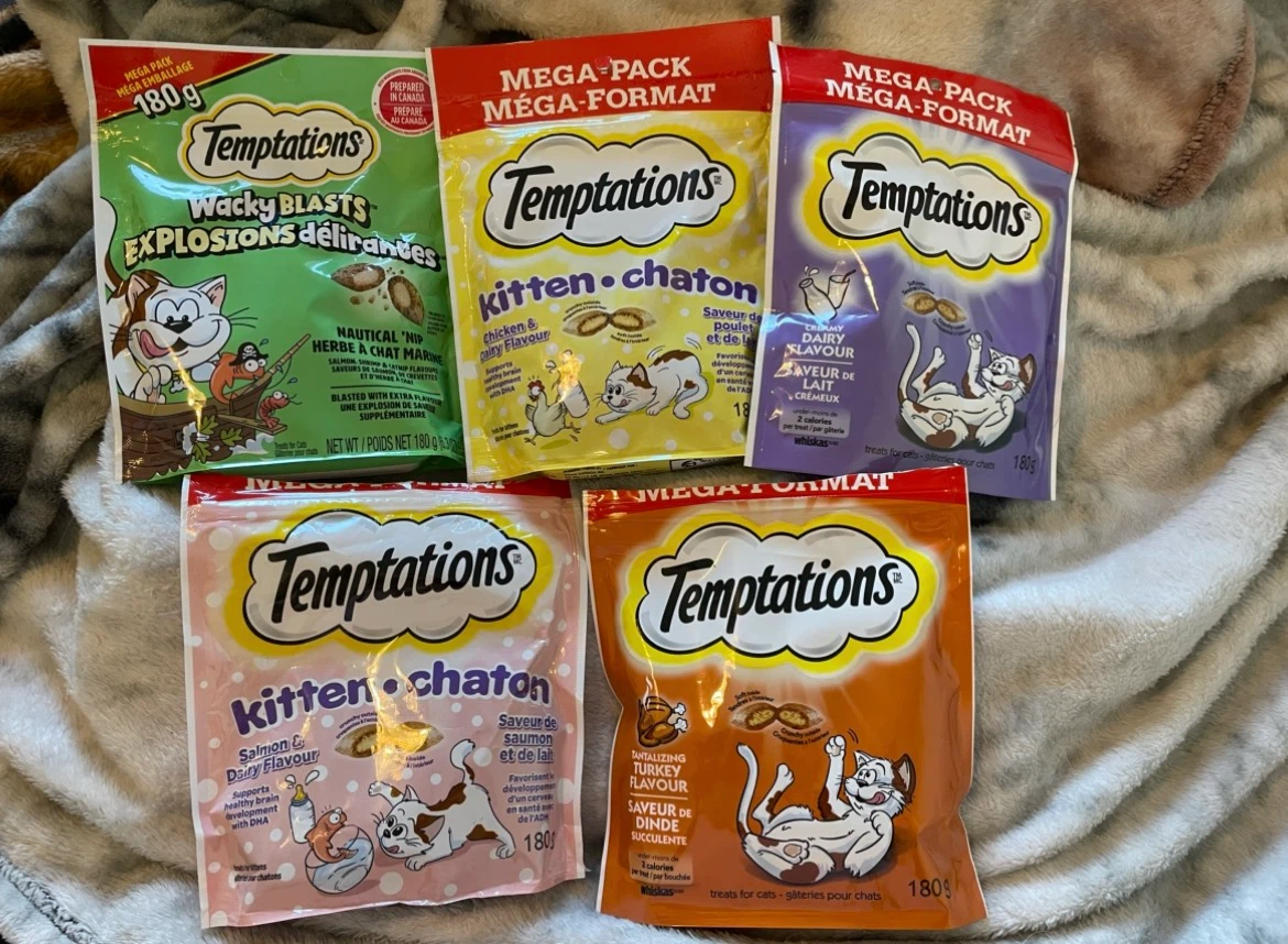 Cat Treats Lot
