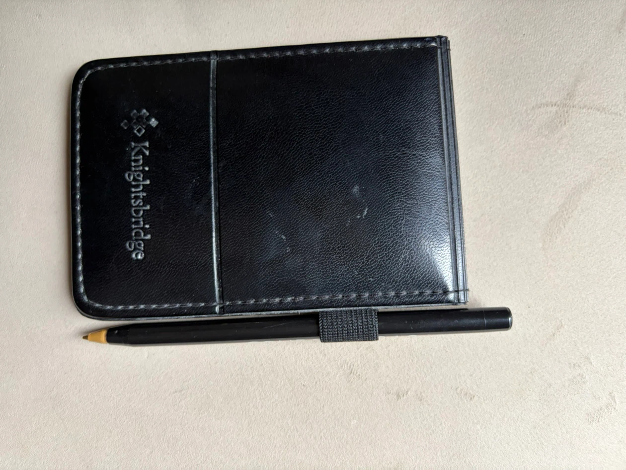 Knightsbridge Black Pocket Notepad Holder - photo 3