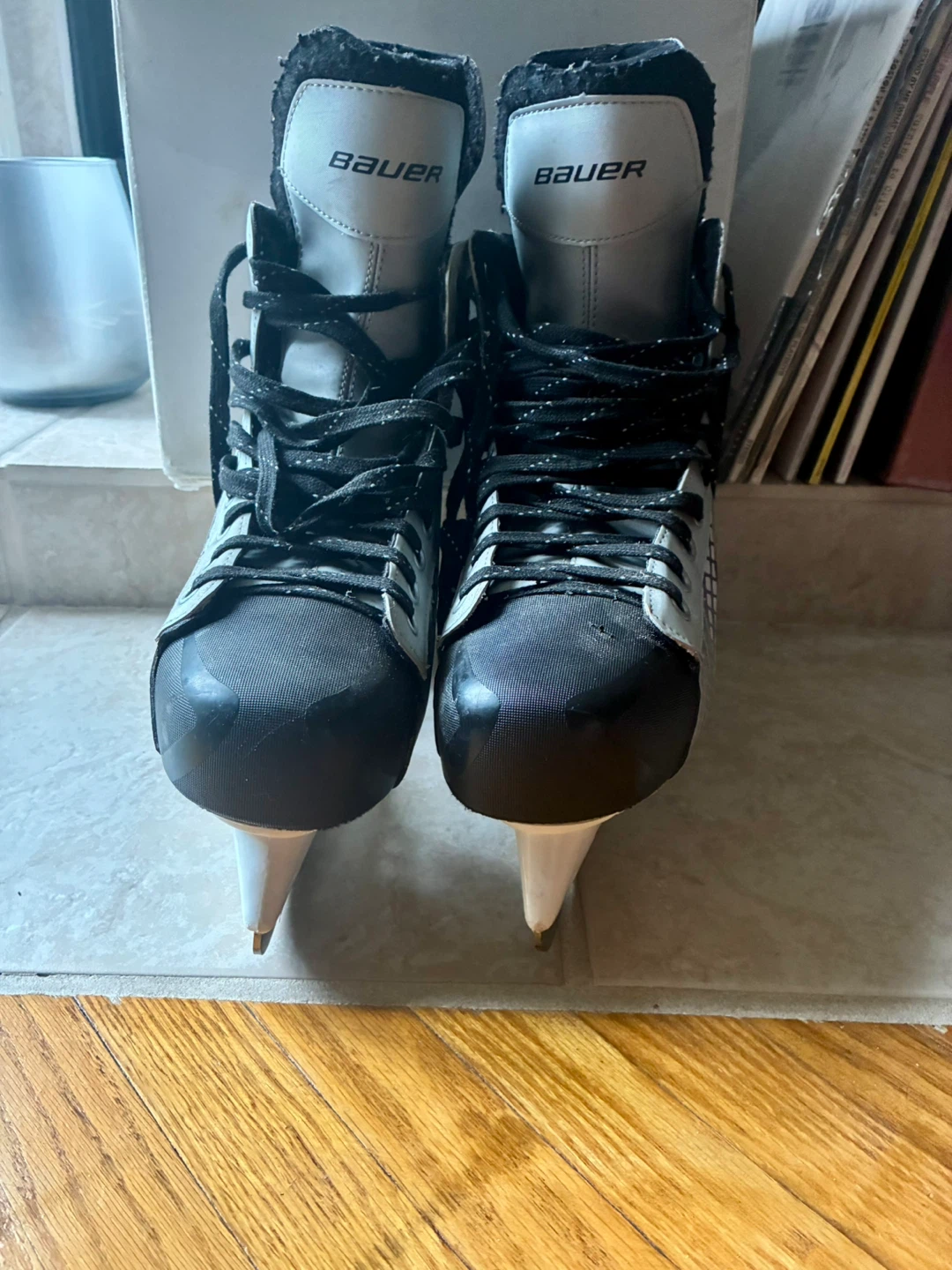 Size 10 Bauer Vapor X:05 Ice Skates - photo 2