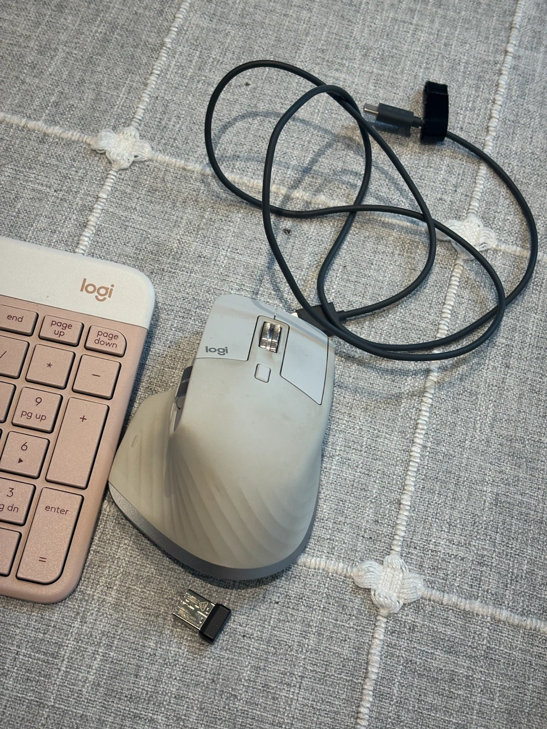 Logitech pink Keyboard and white Mouse Set - photo 2