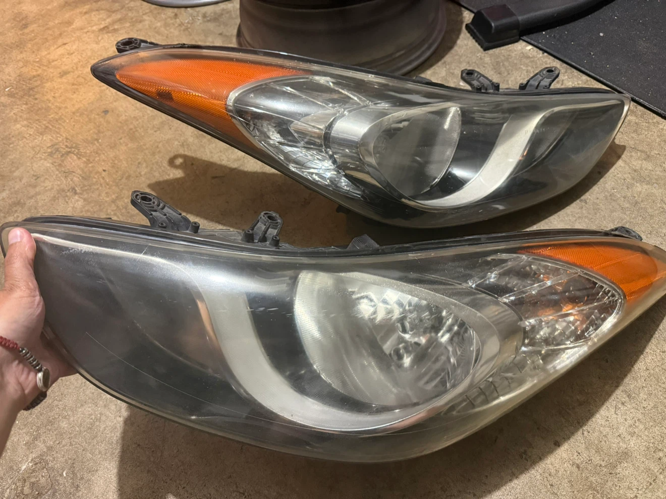 Hyundai Elantra Headlight Assemblies