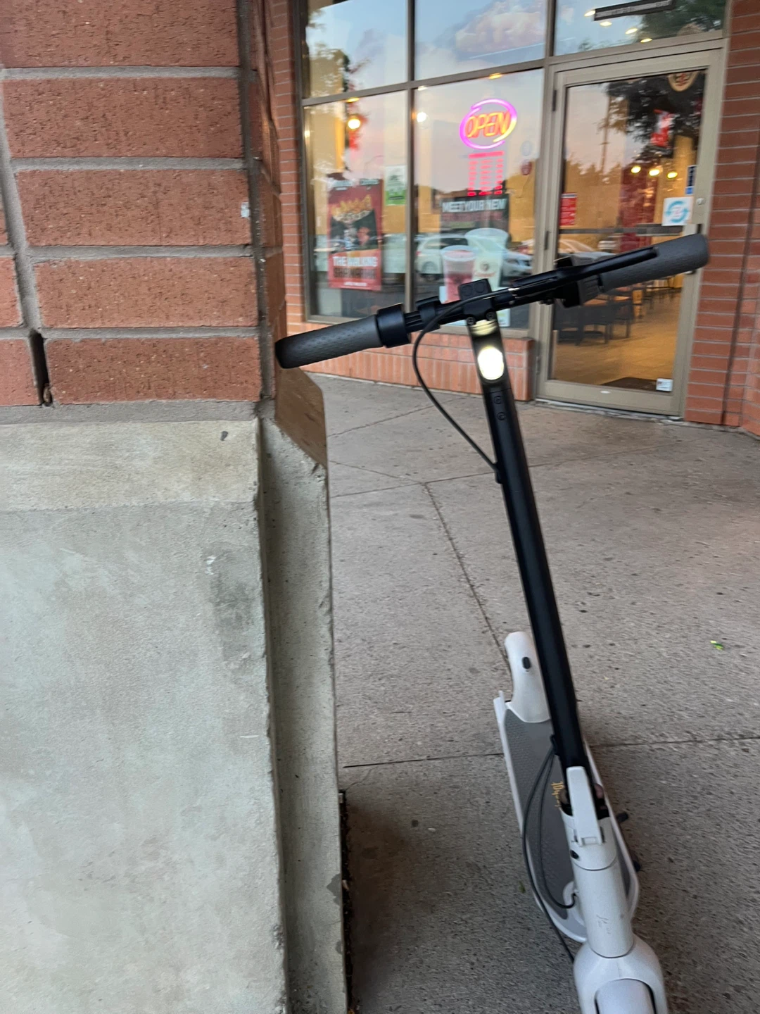 Ninebot e scooter g30lp max - photo 2