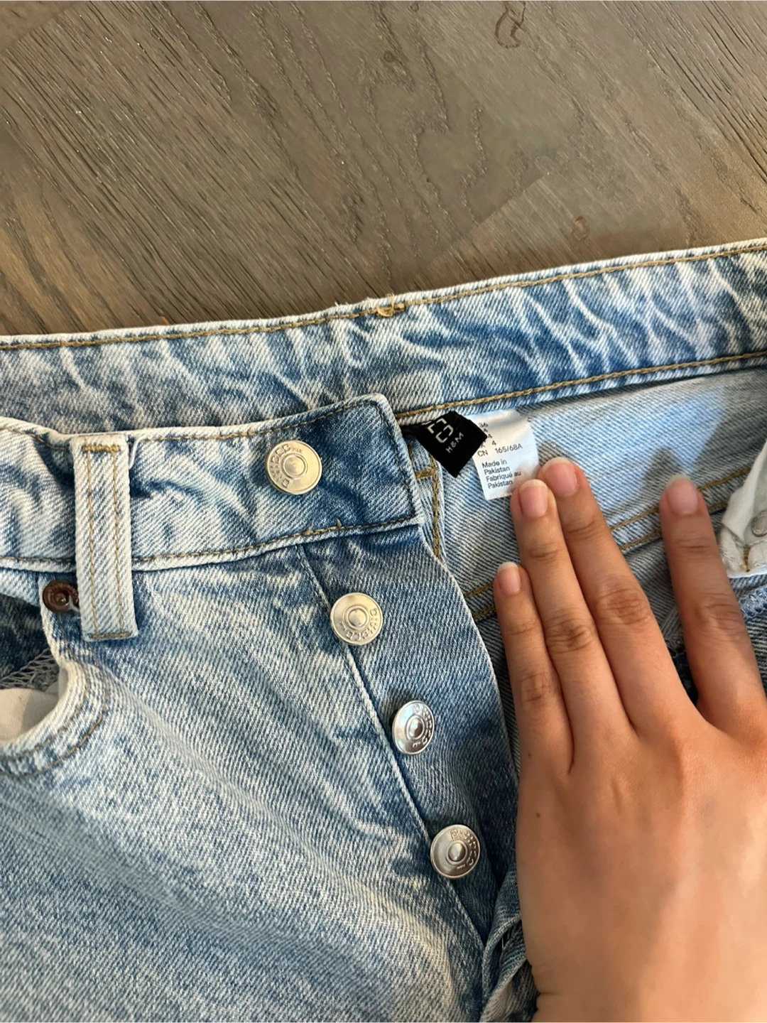 H&M Divided Light Wash Jeans - photo 3