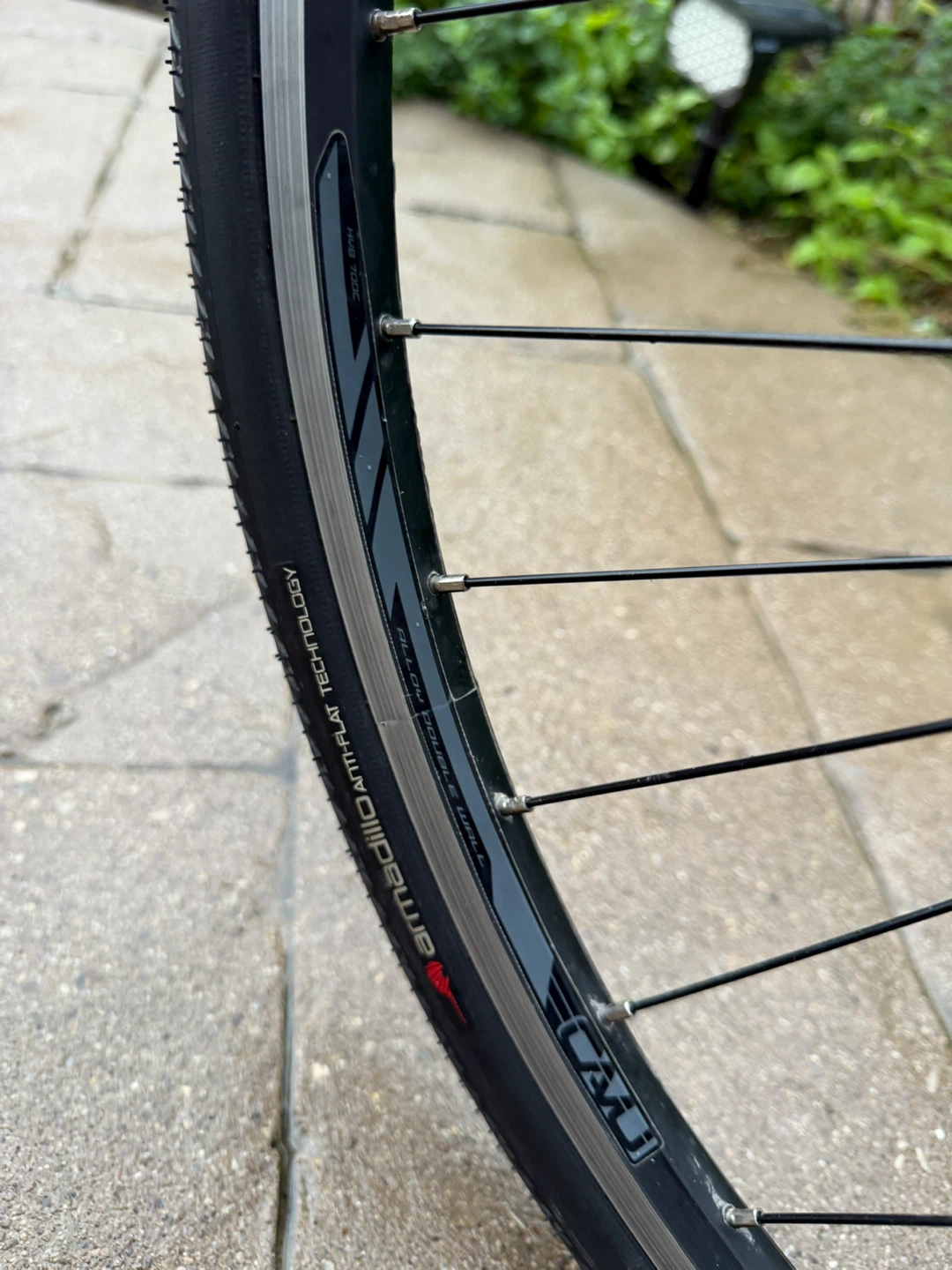 Whell cassette rear 700 tires + tube - photo 4