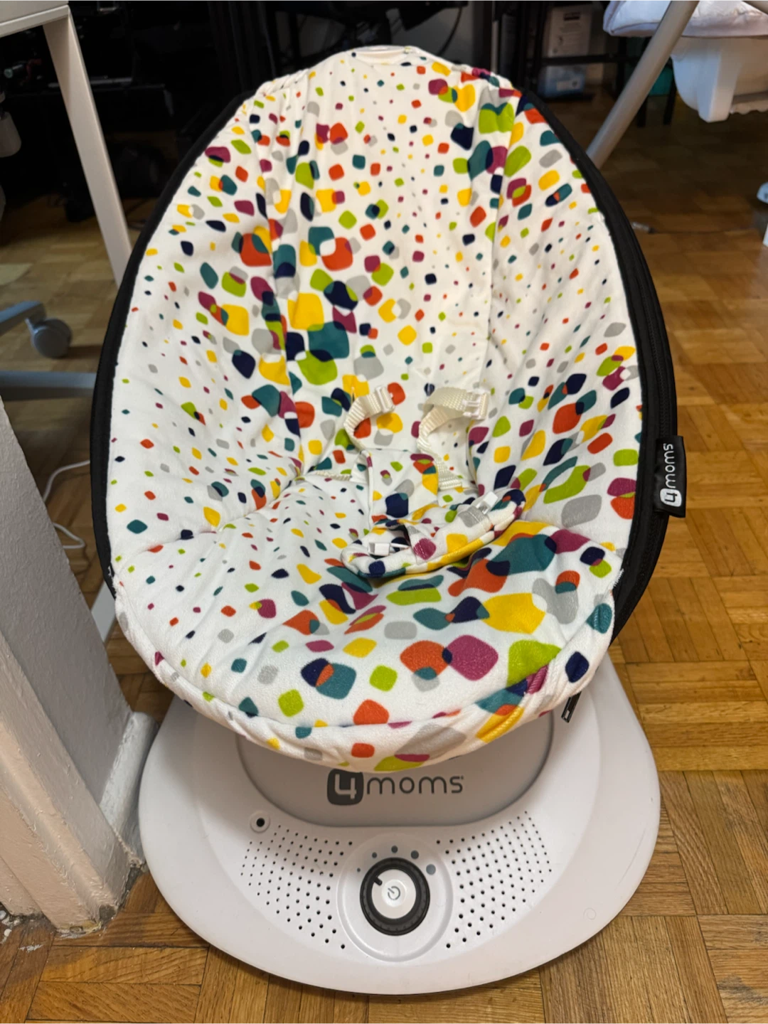 4moms MamaRoo Multi-Colour Baby Swing