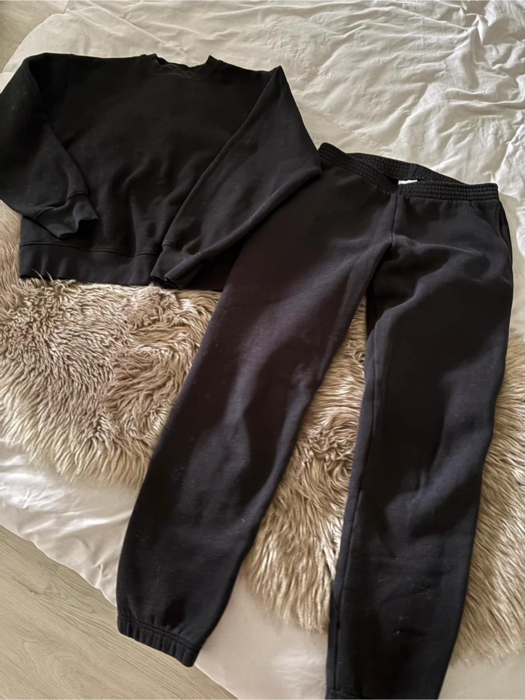 Aritzia TNA Sweatfleece Cozy Fleece matching set