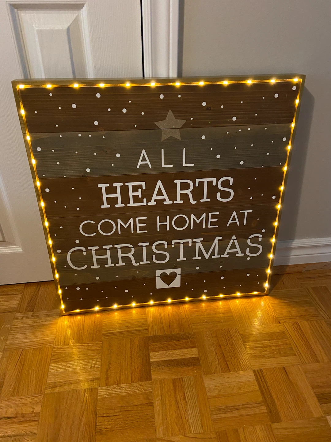 Light-up Wooden Christmas Holiday Wall Sign