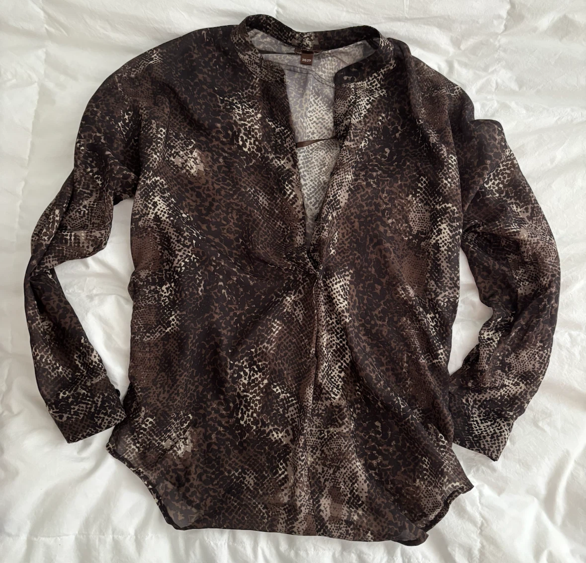 Dynamite Snakeskin Print Long-Sleeve Blouse
