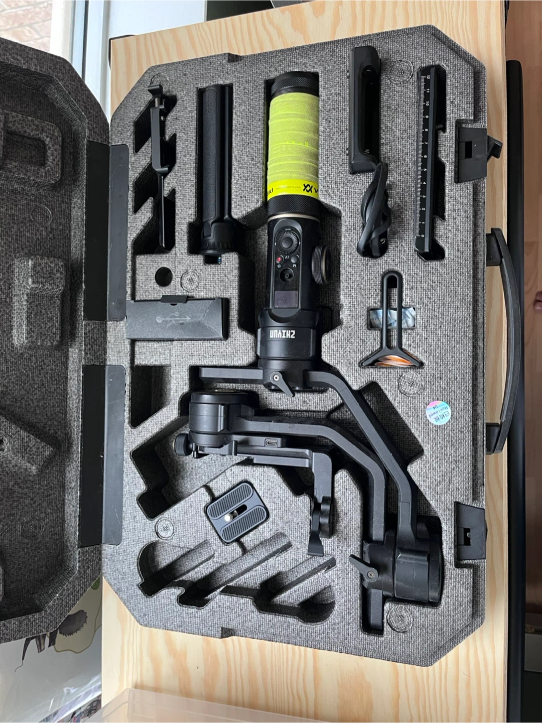 Zhiyun Crane 2S Camera Gimbal Stabilizer Kit - photo 2