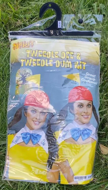 Spirit Halloween Tweedle Dum Costume Kit - photo 2