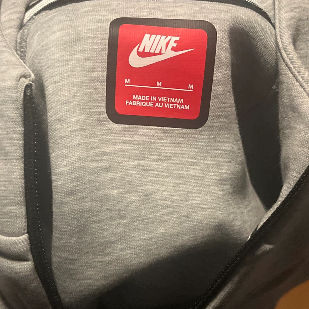 Nike Tech Fleece Grey Hoodie - photo 3