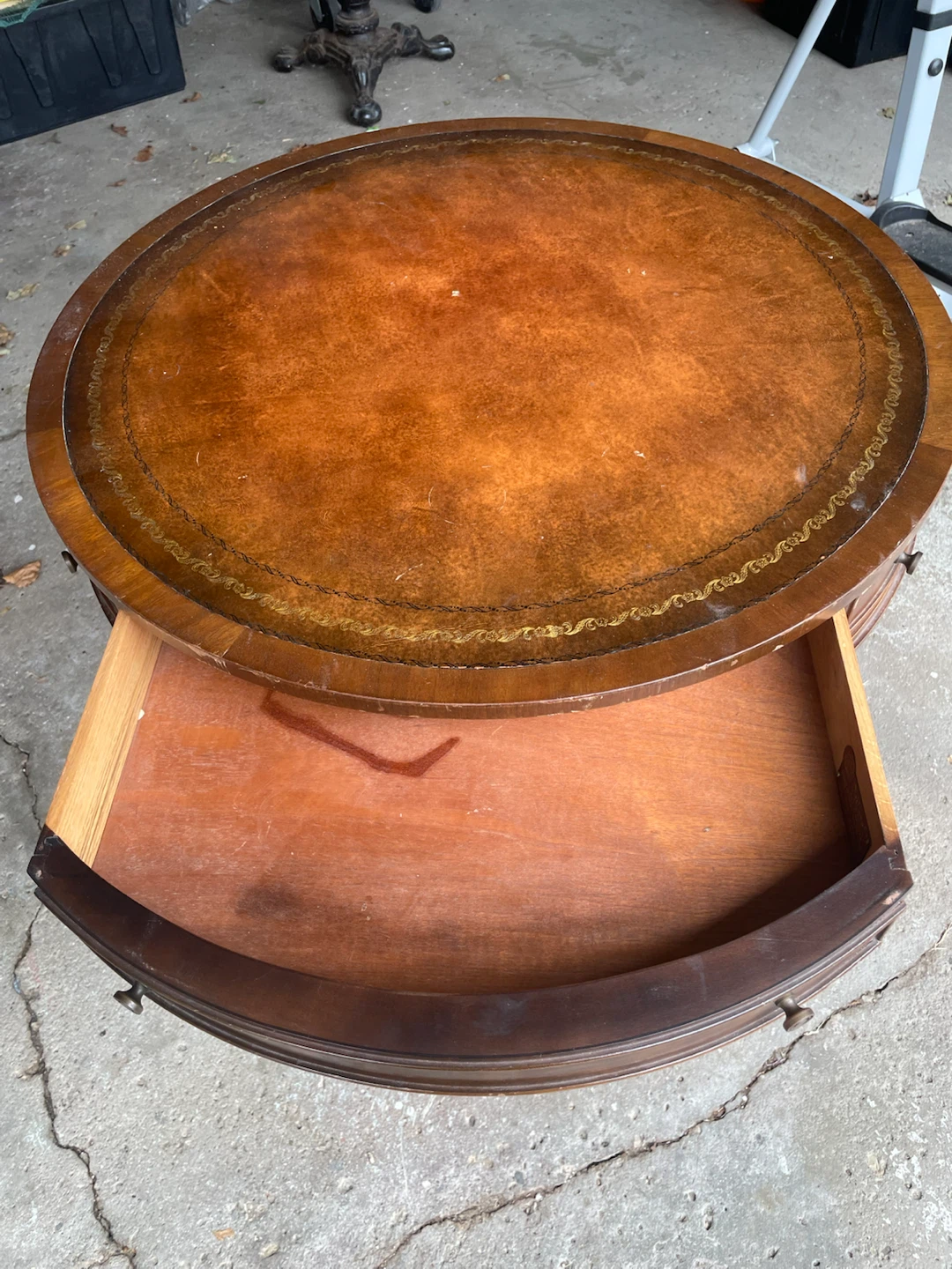 Antique table - photo 4