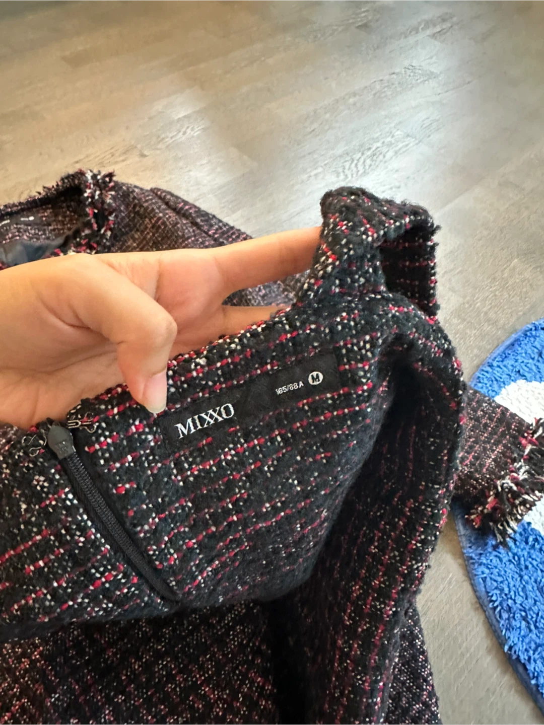 MIXXO Tweed Set: Jacket, Dress, and Skirt - photo 5