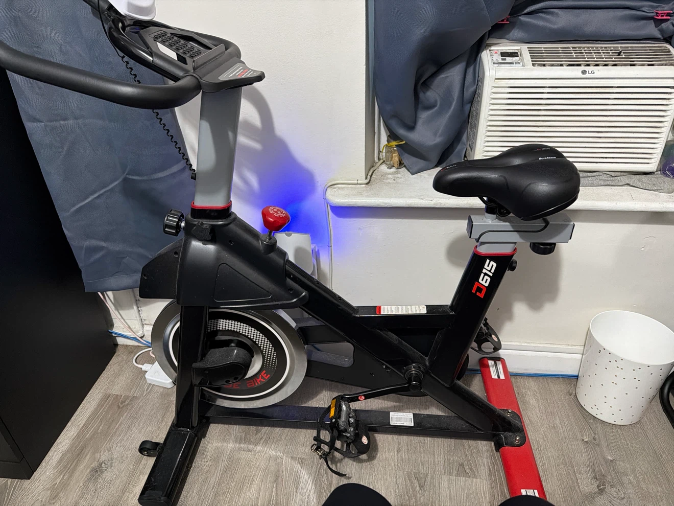 D615 Stationary Exercise Bike