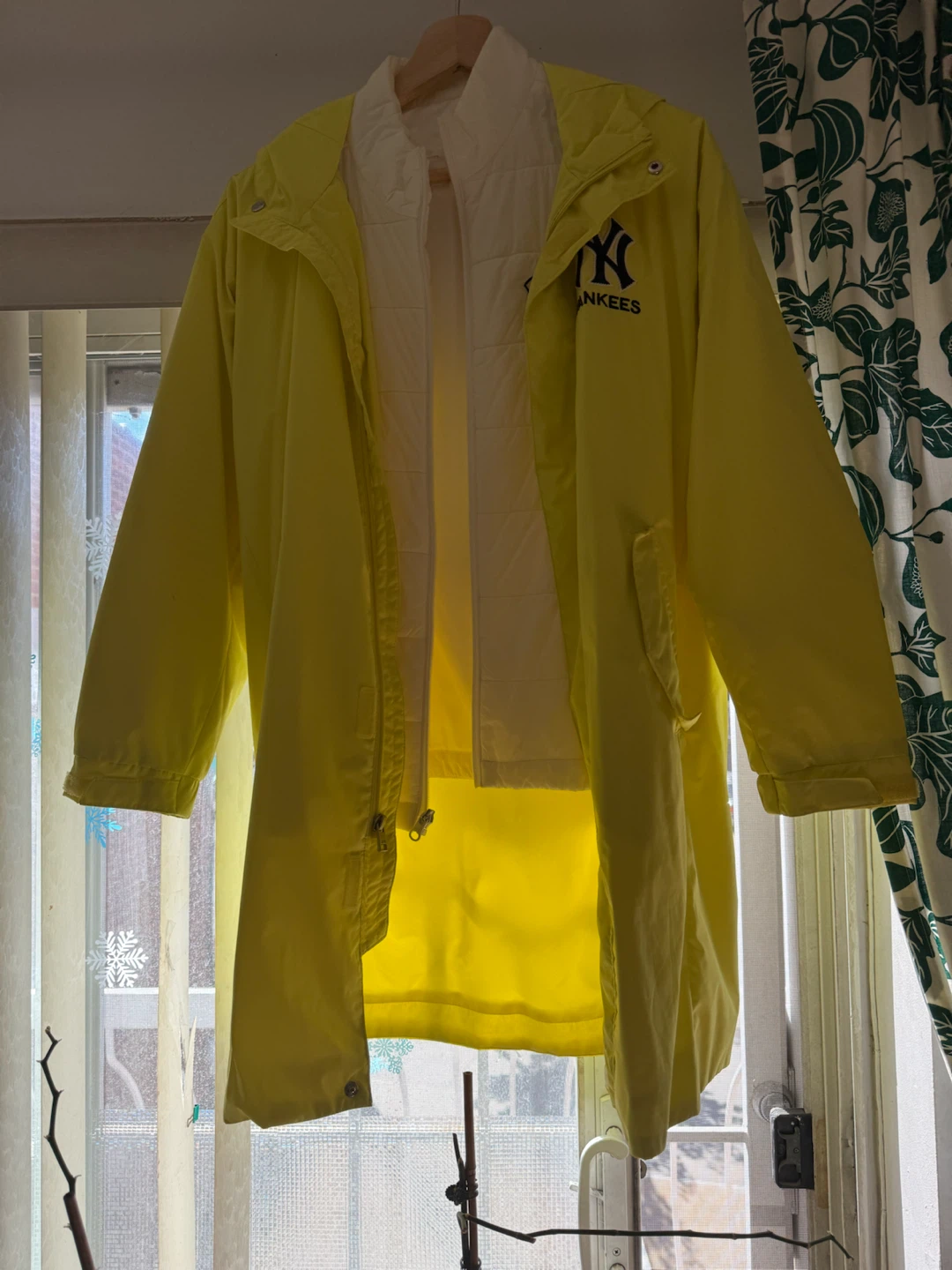 MLB New York Yankees Yellow Jacket - photo 5