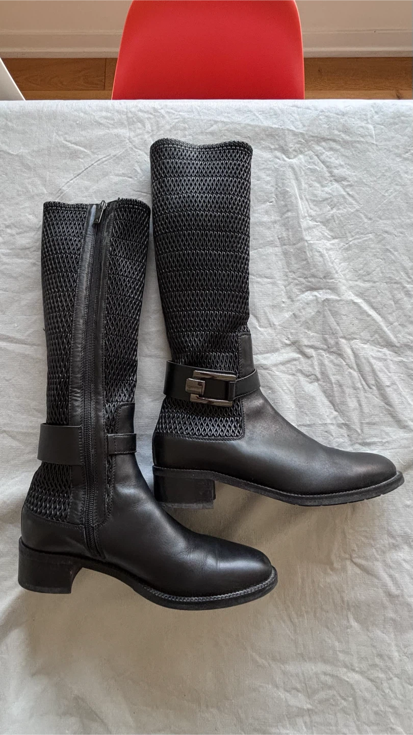 Aquatalia Black Leather Boots size 7.5