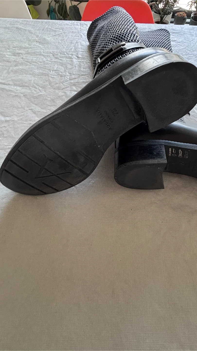 Aquatalia Black Leather Boots size 7.5 - photo 2