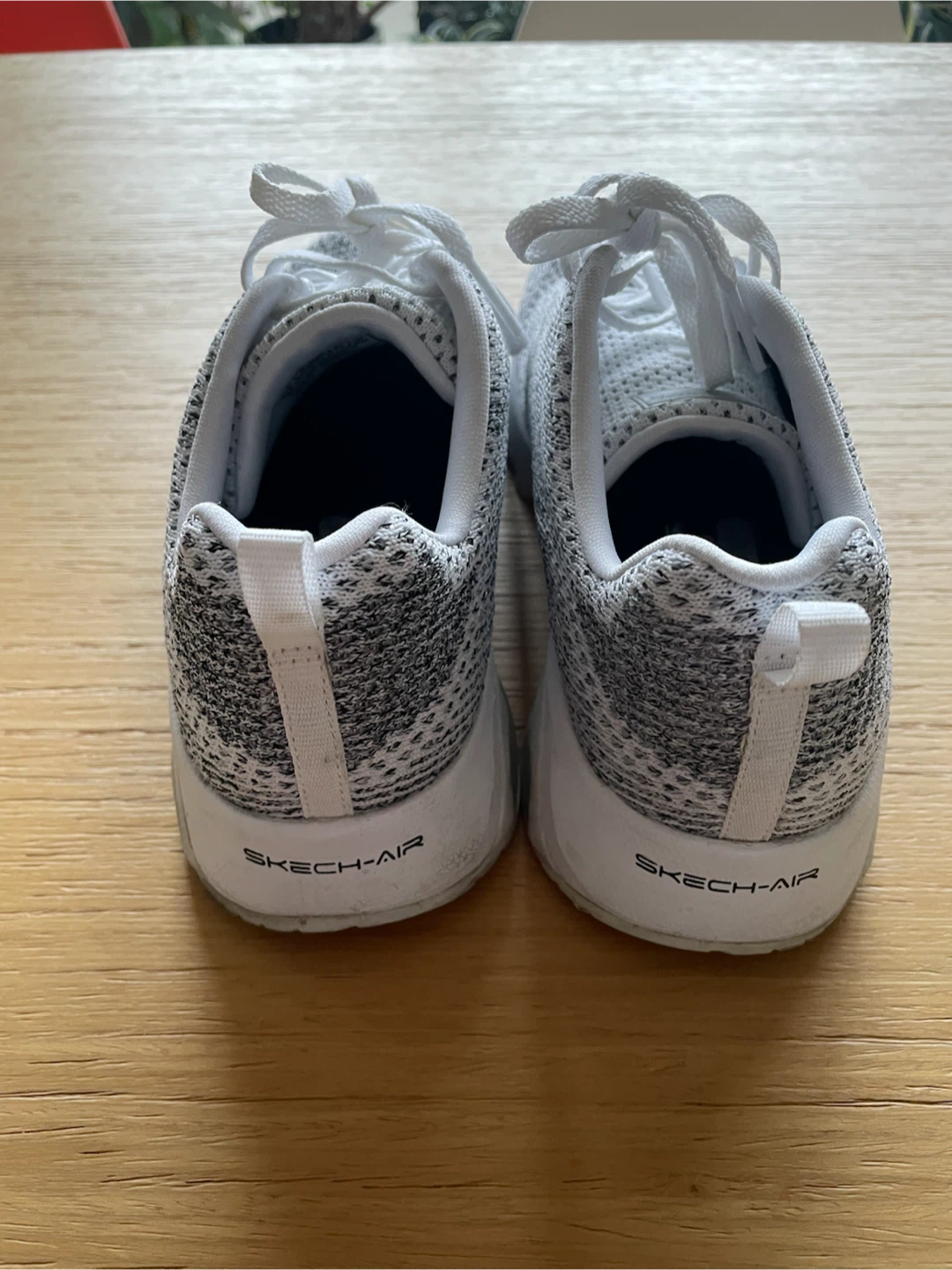 Skechers Skech-Air Sneakers size 8 - photo 3