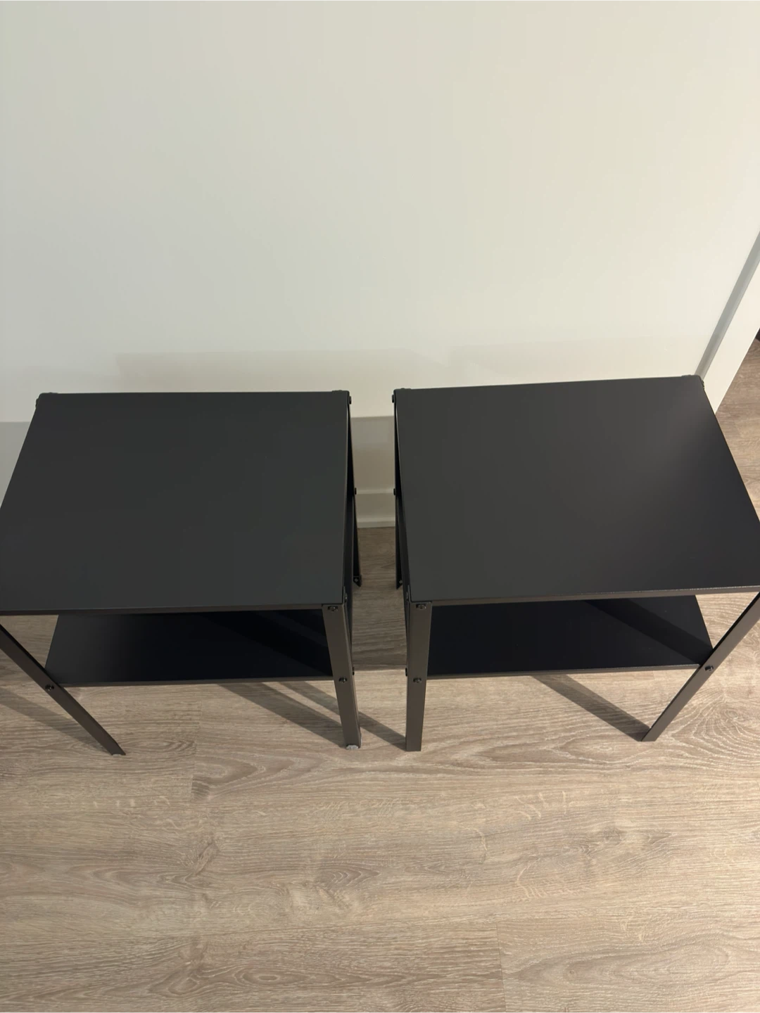 2 nightstands - photo 2