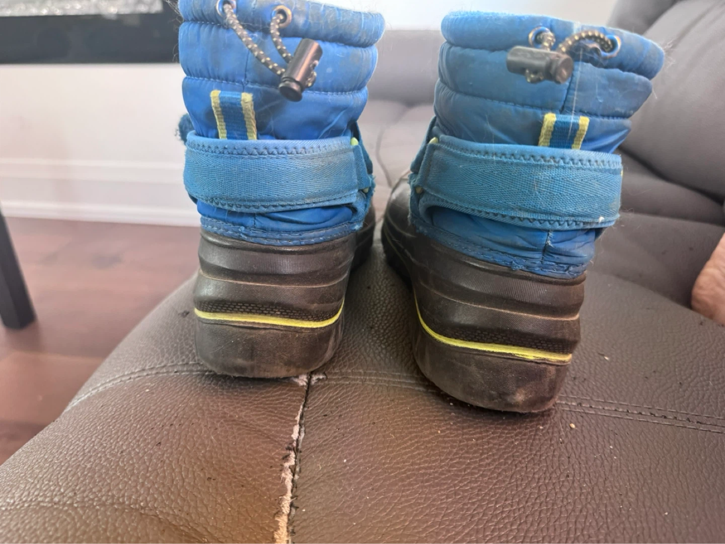 Joe Fresh Blue and black winter boots - photo 4