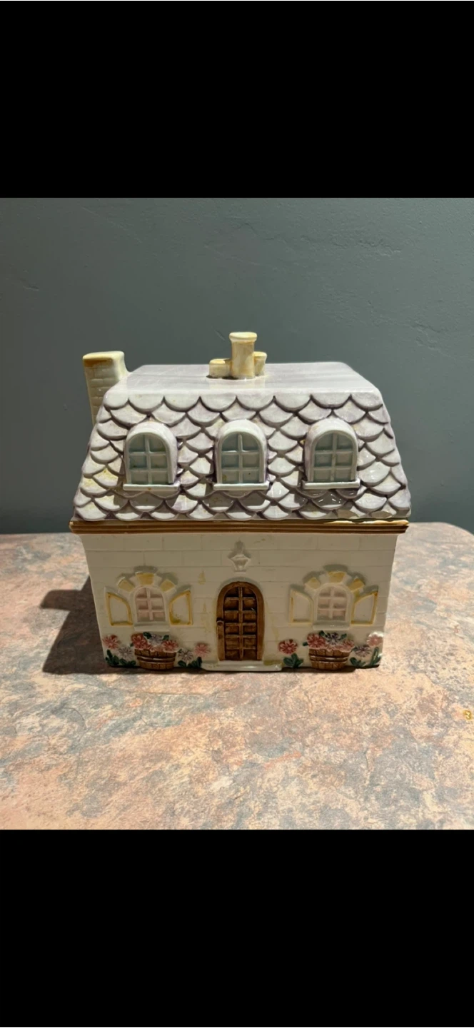 Country Estates Hand Painted Ceramic House Jar