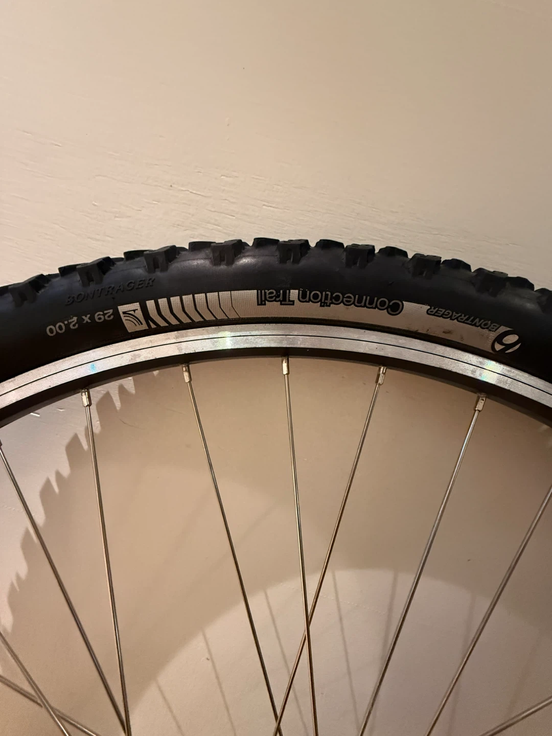 Bontrager 29 inch Bicycle Wheel with Cassette 9 Speed 11-46T - photo 3
