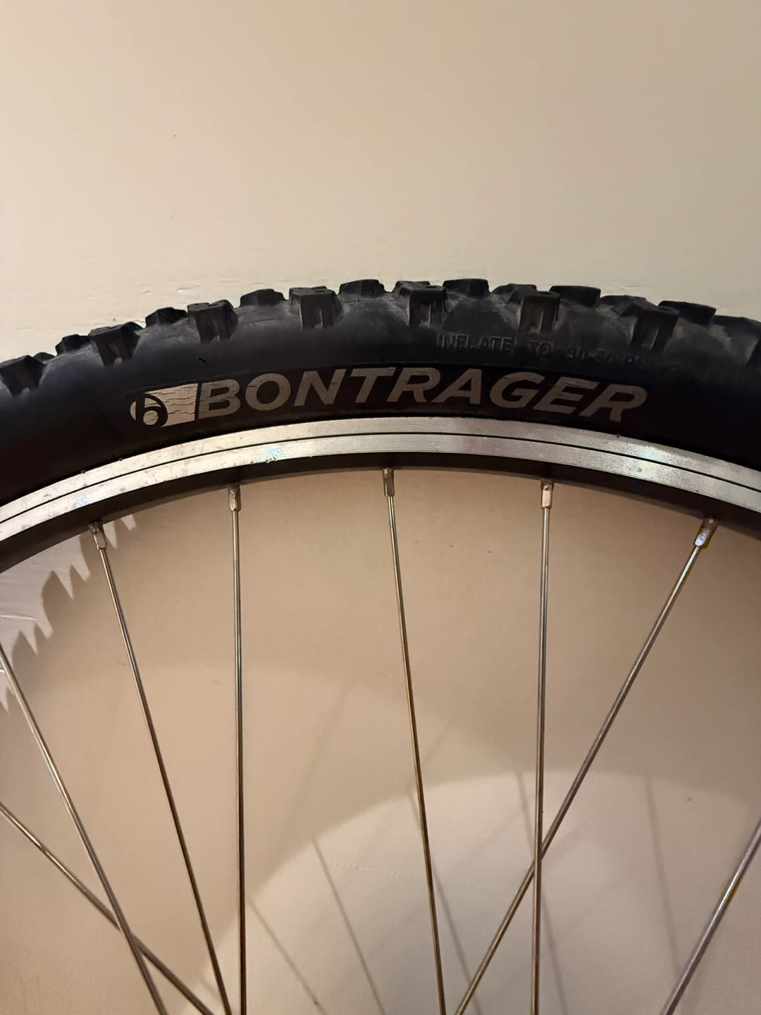 Bontrager 29 inch Bicycle Wheel with Cassette 9 Speed 11-46T - photo 5