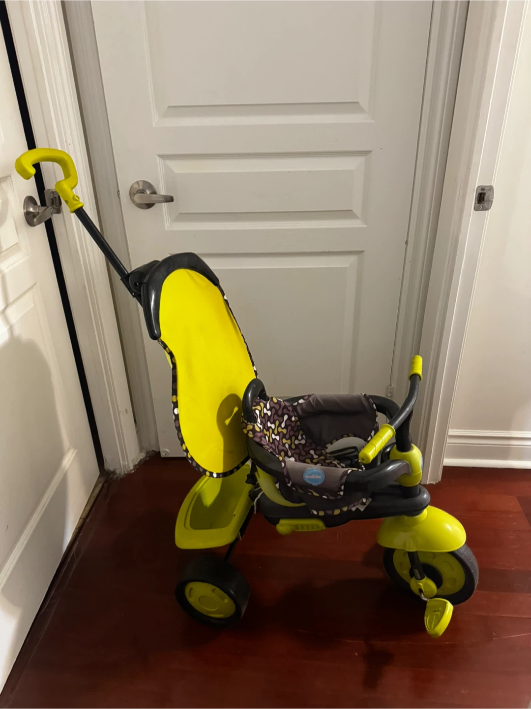 smarTrike toddler tricycle lime green