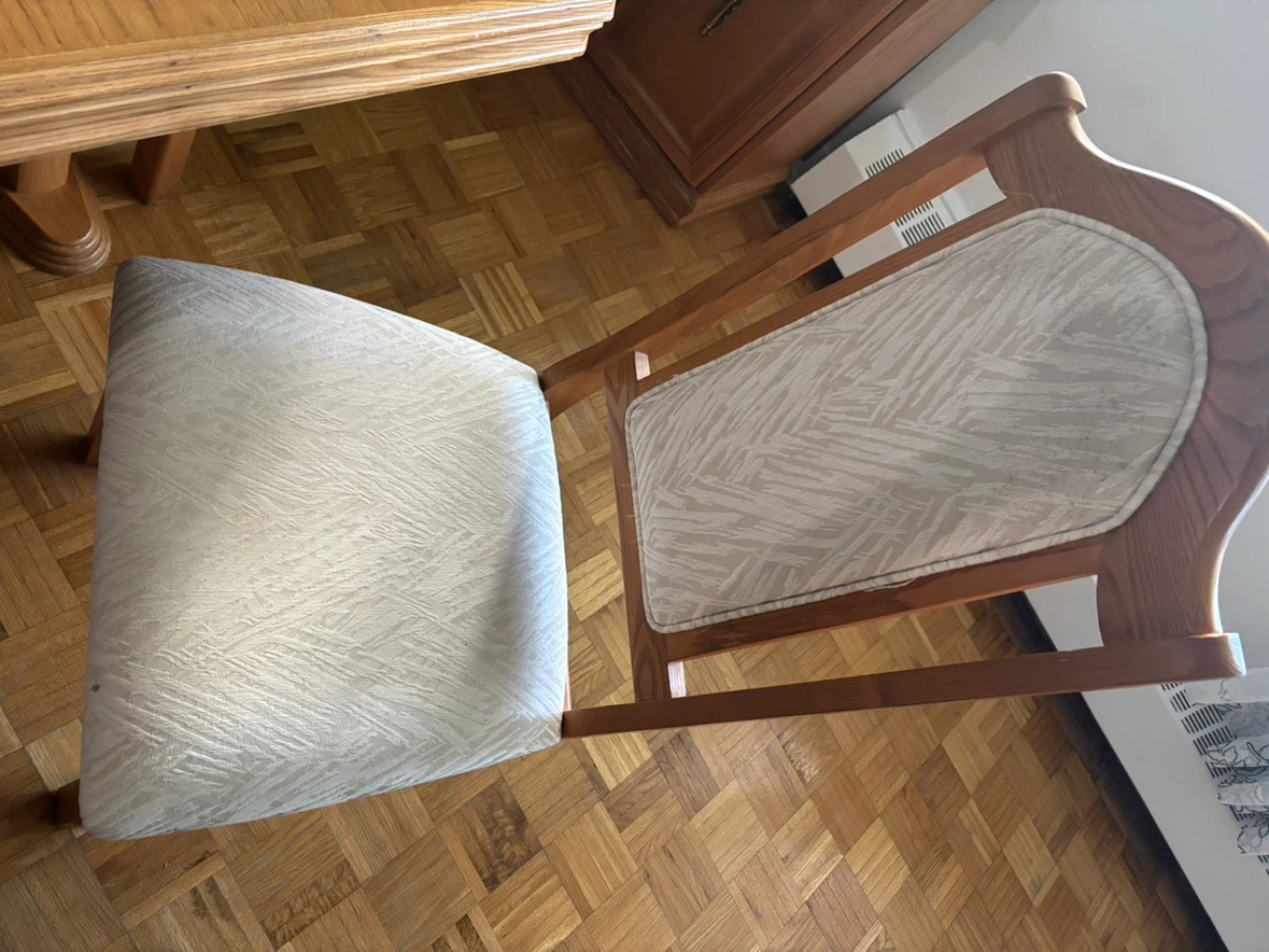 Oak Dining Table and 6 Chairs Set - photo 5