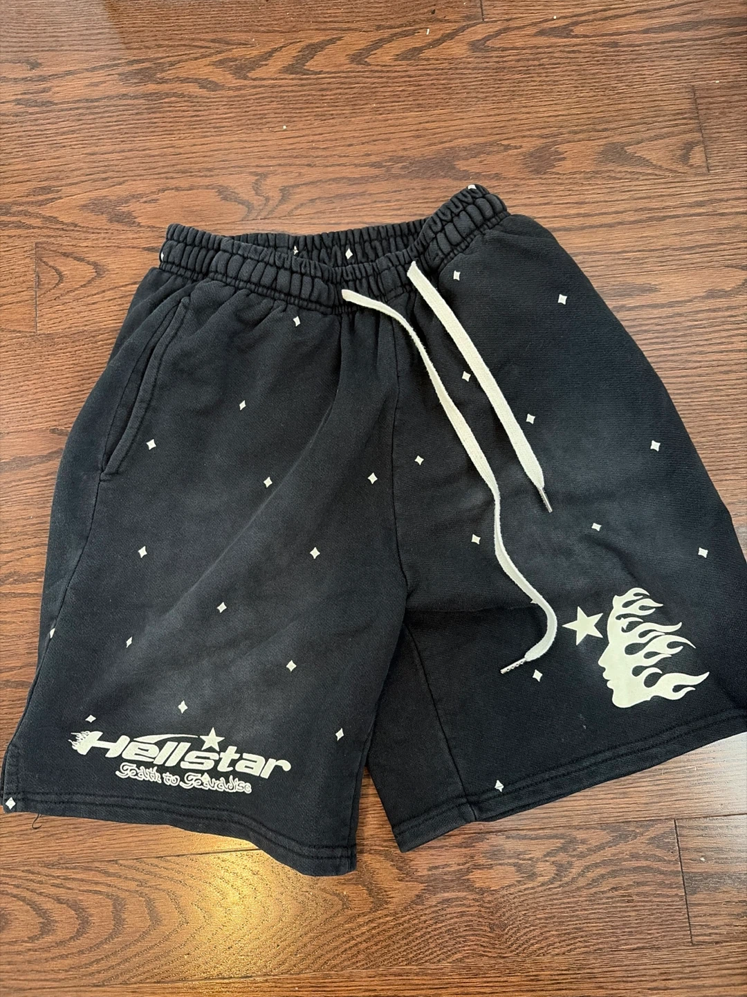 Hellstar Black Shorts (1 of 1)