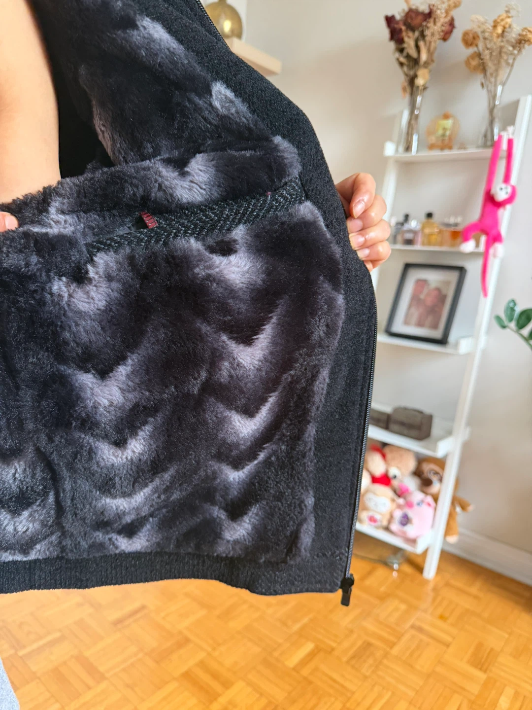 Man AOQIYING Black Fur-Lined Zipper Jacket - photo 3
