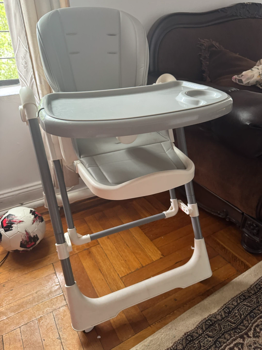 Adjustable Baby High Chair - photo 3