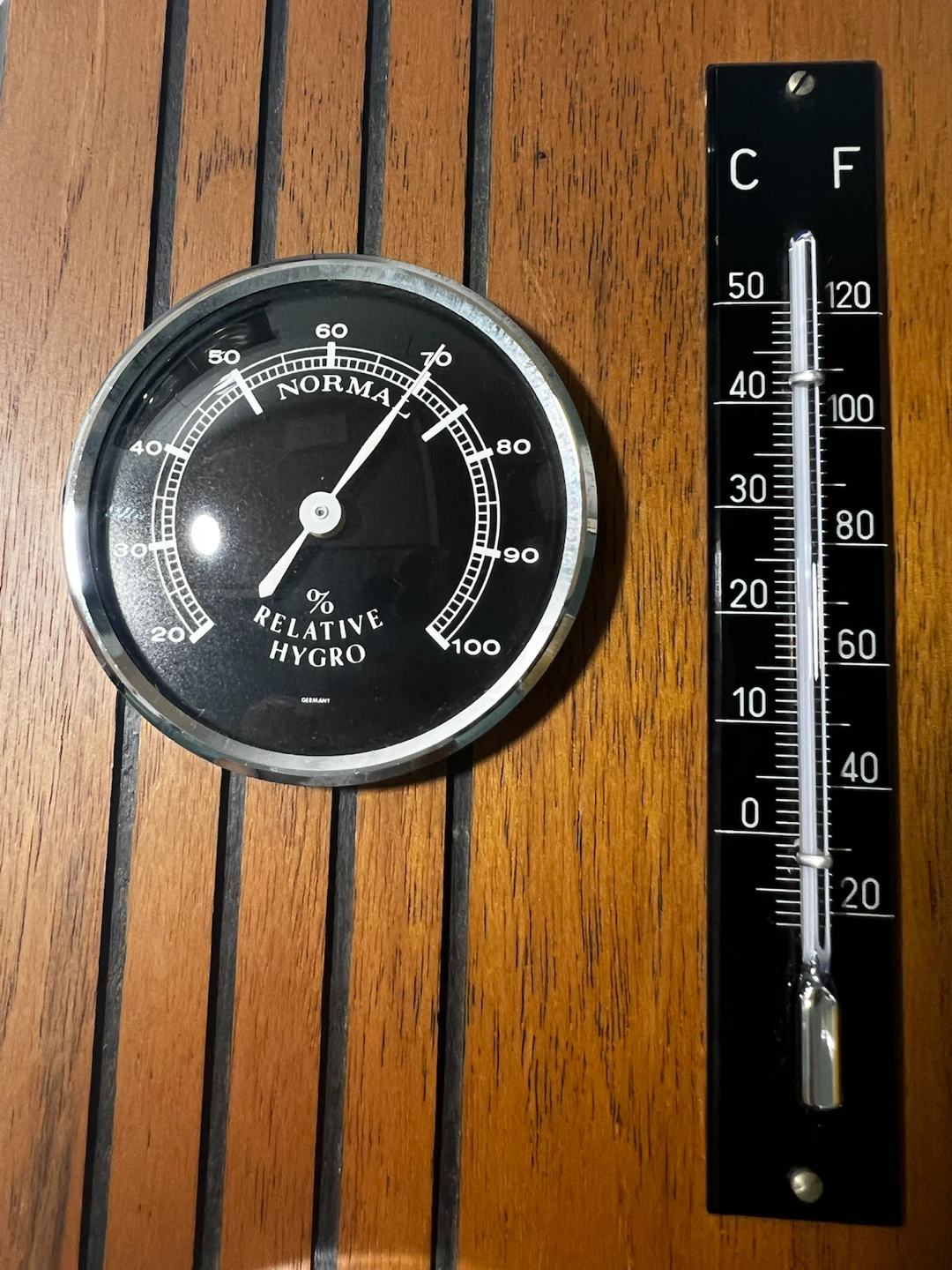 Vintage Western Germany Weather Station - photo 3