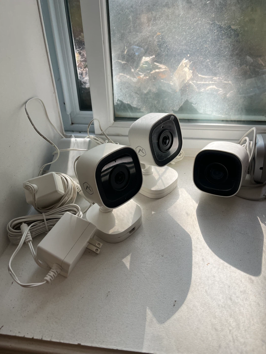 Alarm.com security Camera bundle - photo 2