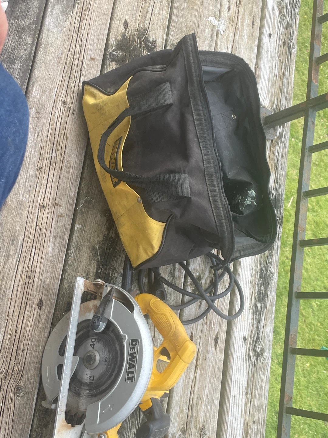DeWalt Circular Saw with Carrying Bag