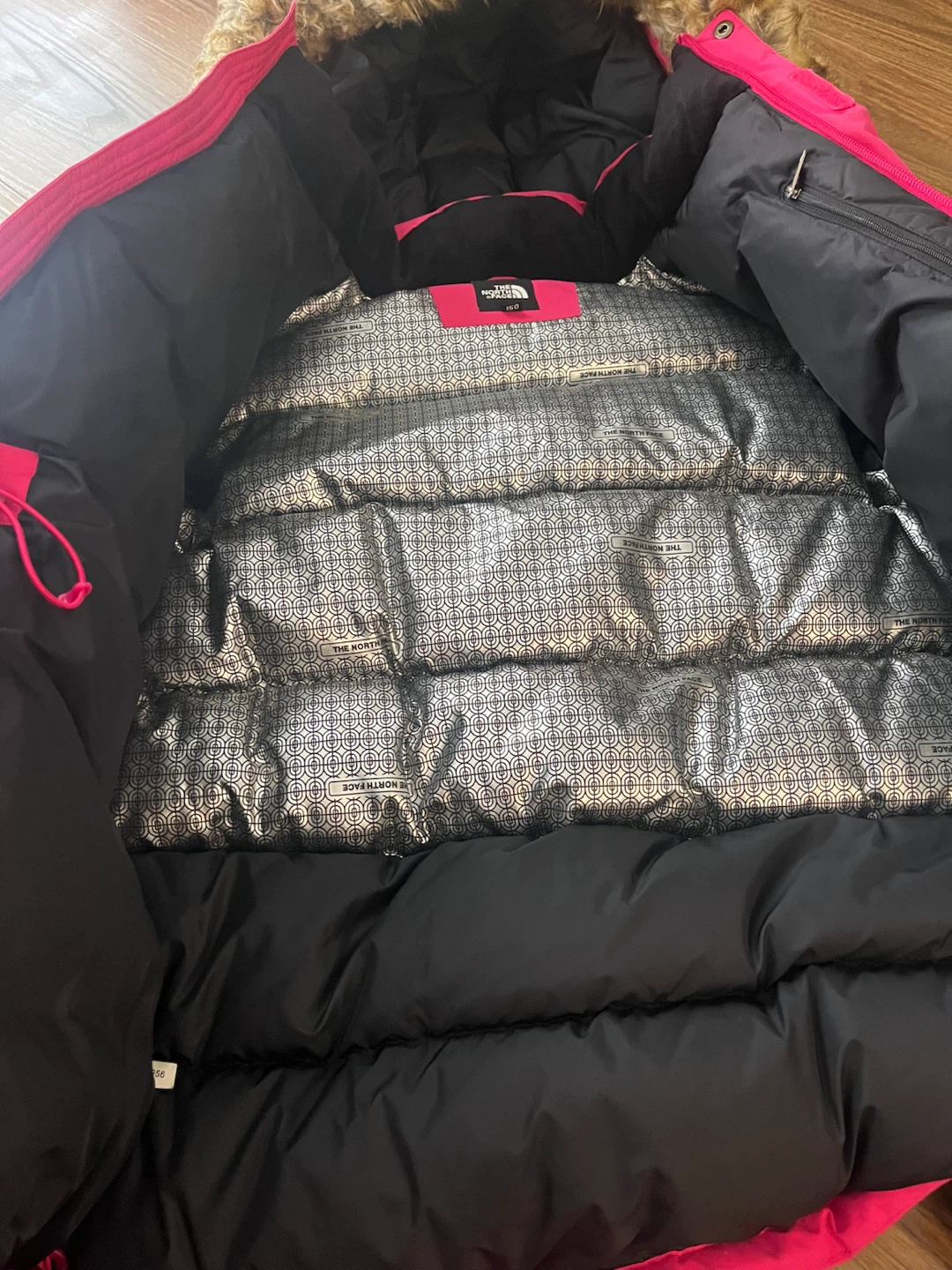 Girls/ L / 8-10T/ The North Face Pink Winter Parka - photo 3