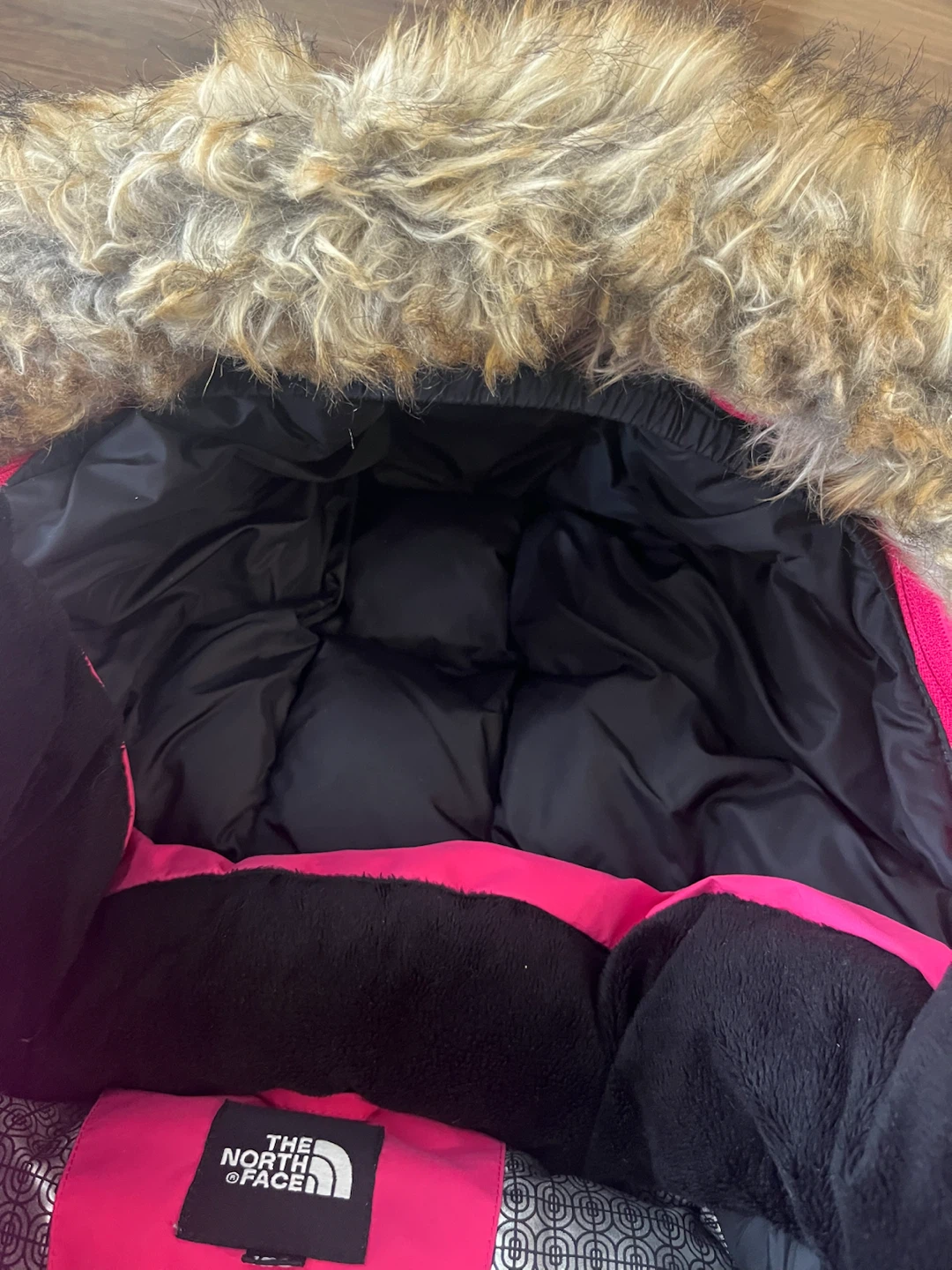 Girls/ L / 8-10T/ The North Face Pink Winter Parka - photo 5