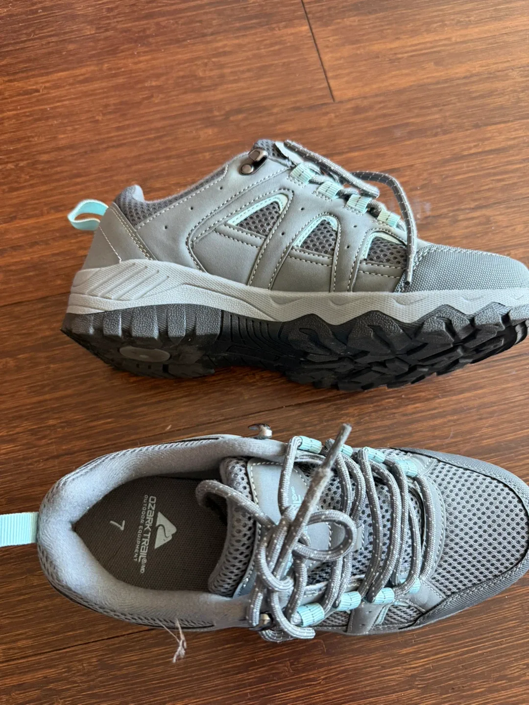 Ozark Trail Hiking Shoes Size 7 - photo 2