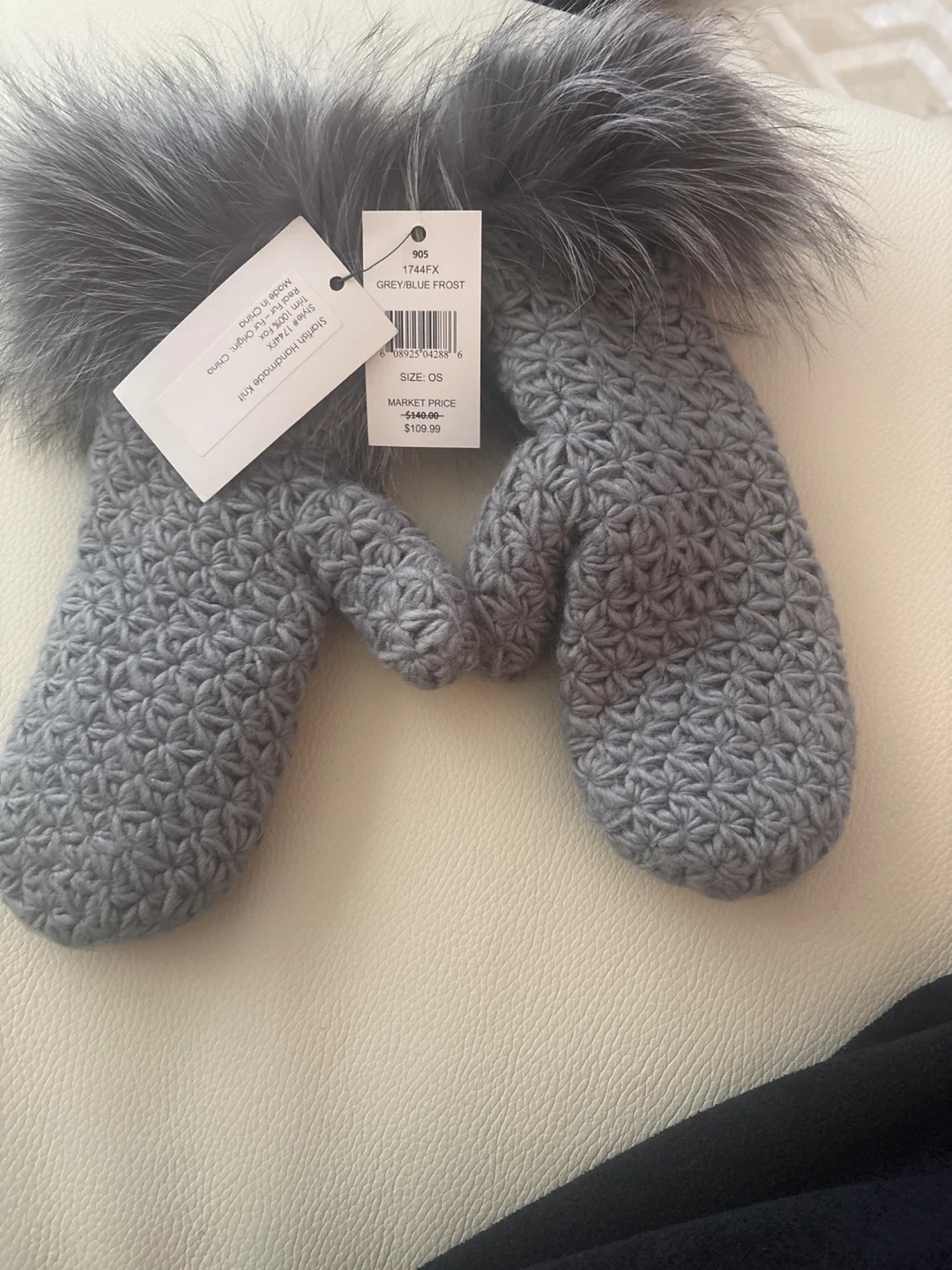 Surell Starfish Handmade Knit Mittens