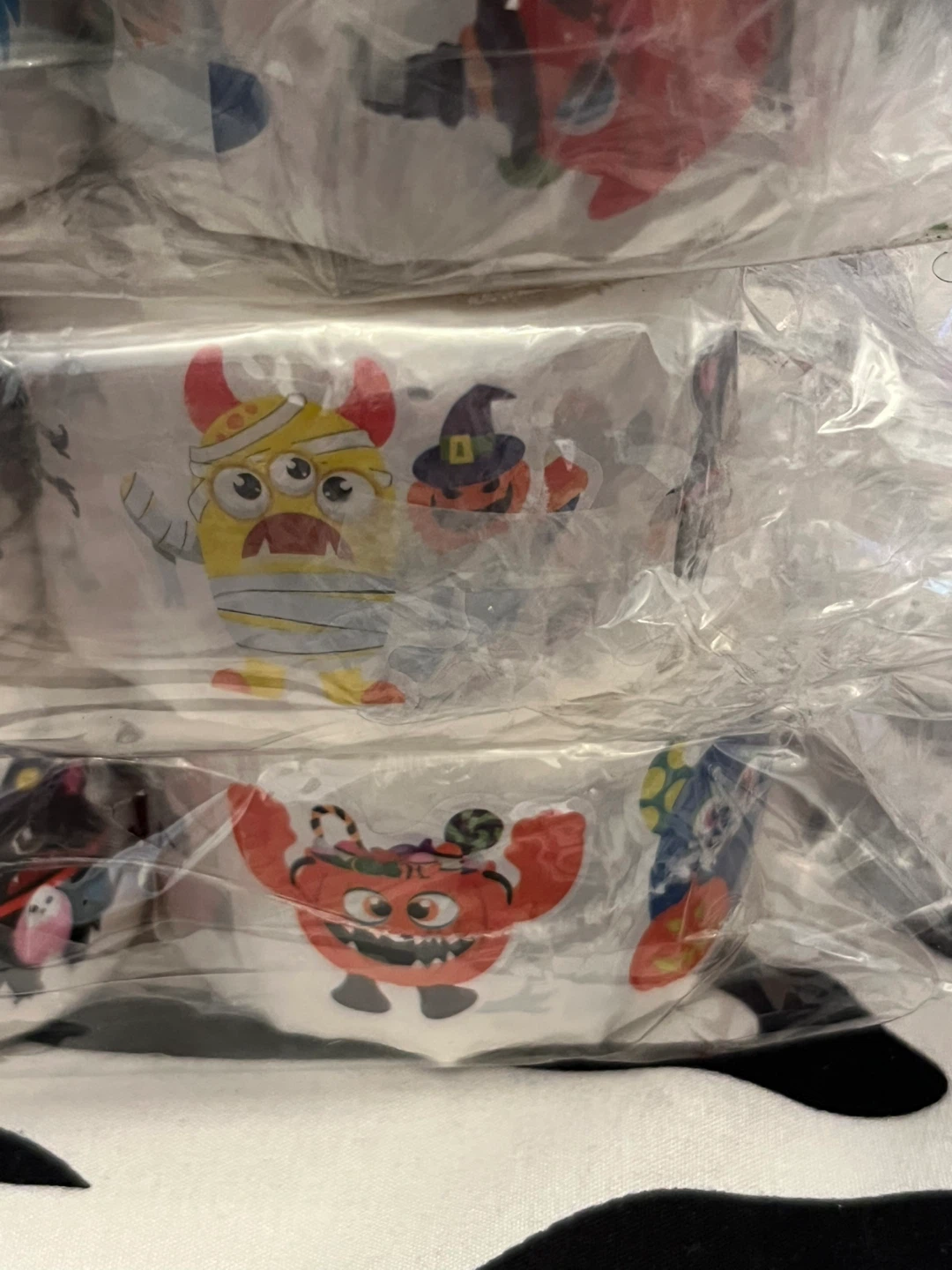 🎃 👹 Rolls of 500 count Monster stickers $10 each roll 👹🎃 - photo 3