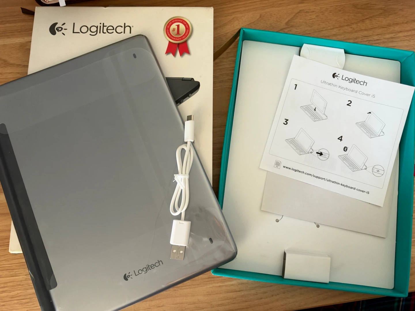 Logitech Ultrathin Keyboard Cover for iPad Air - photo 2