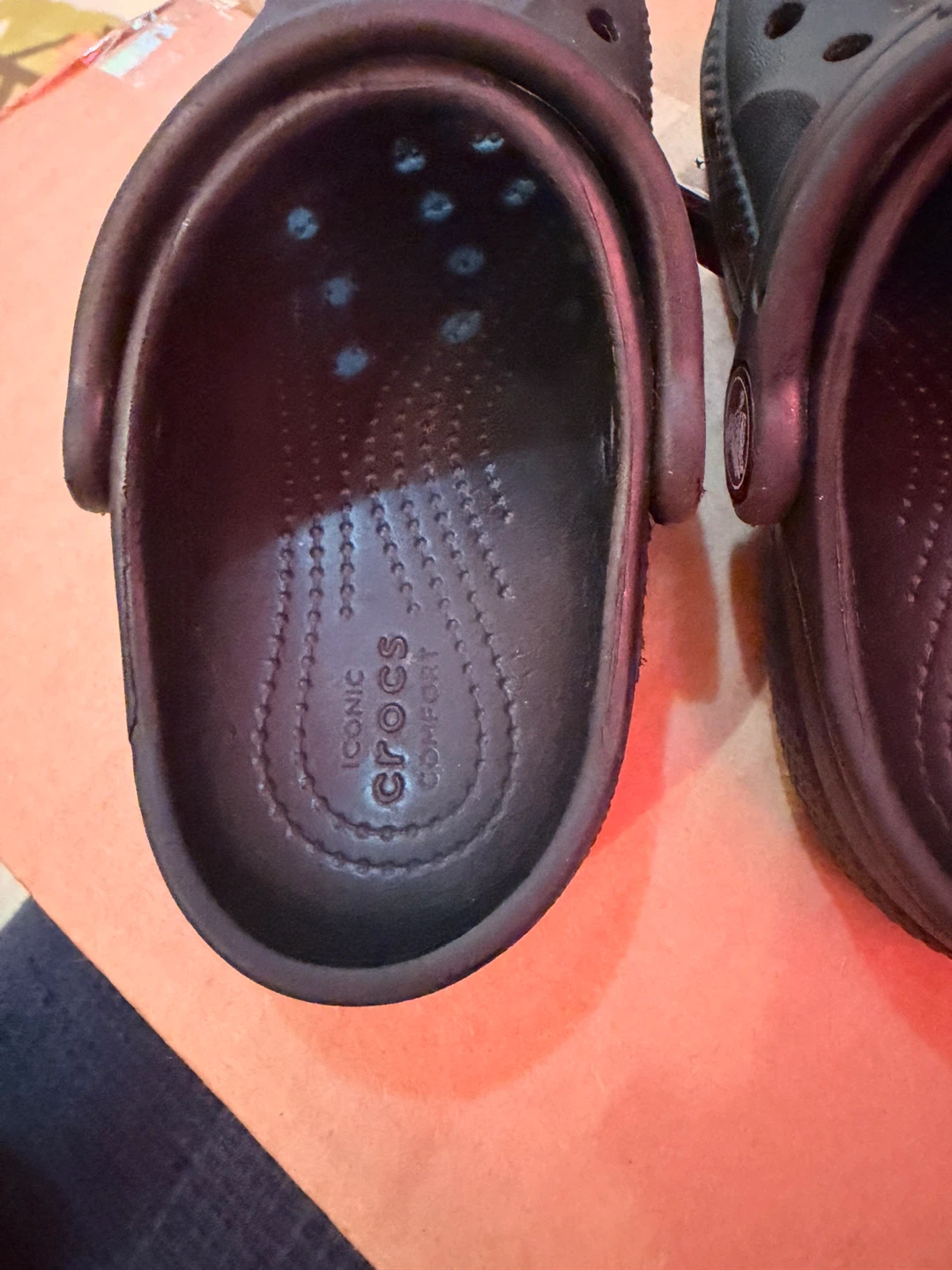 Black Crocs Clogs Size 7 - photo 3