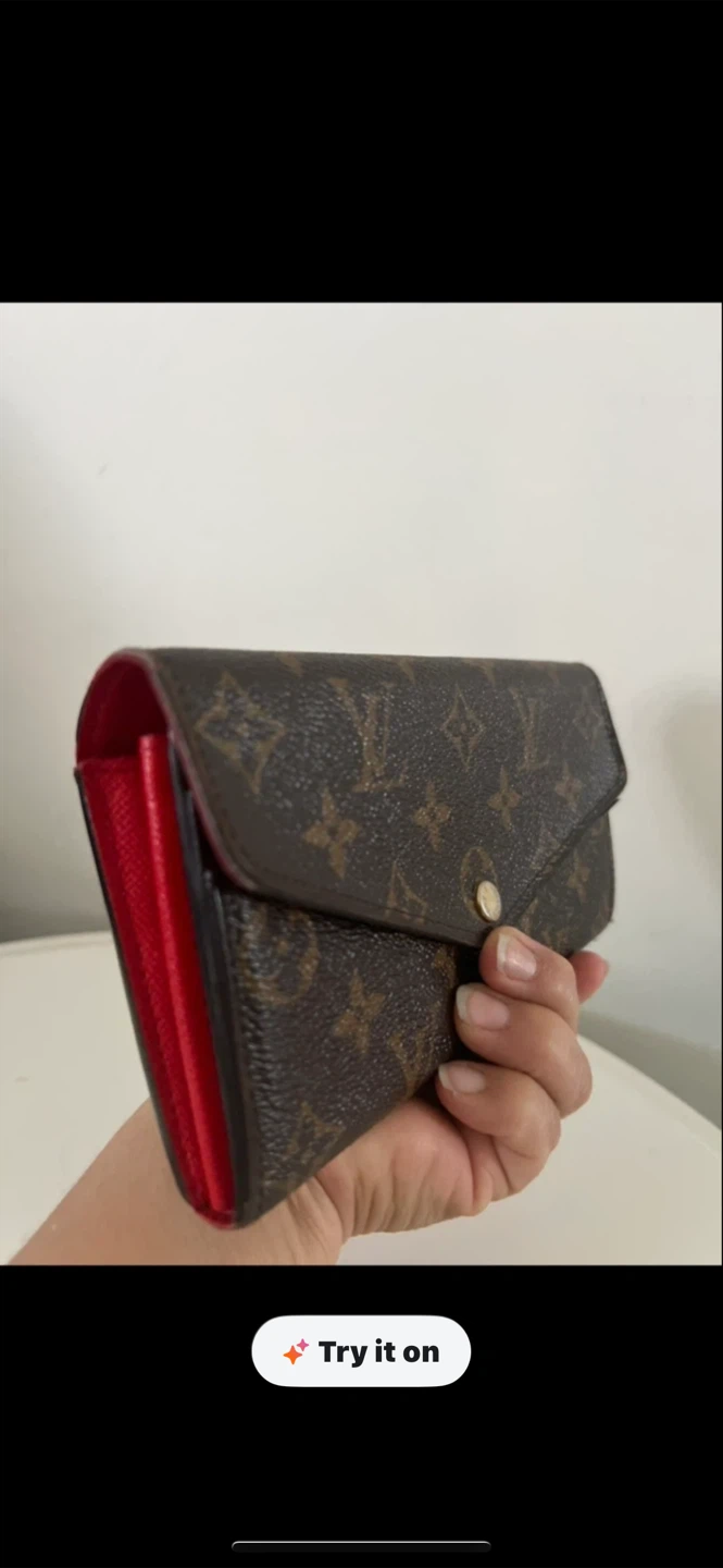 Louis Vuitton Sarah Wallet Monogram