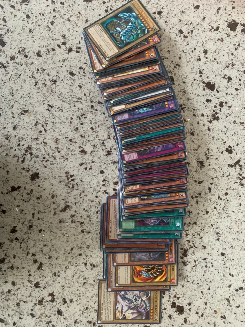 Large Collection of Yu-Gi-Oh! Trading Cards - photo 2