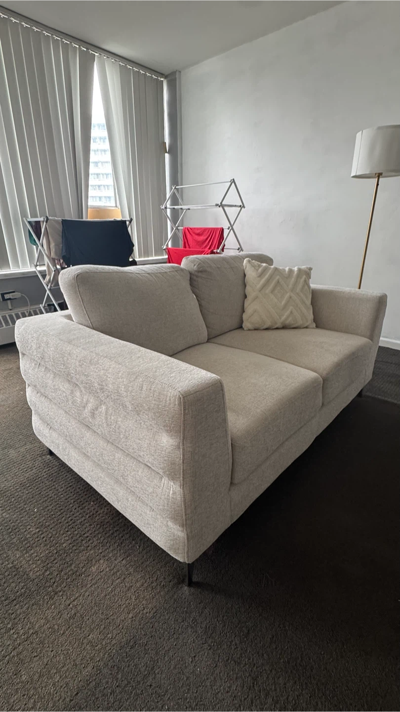 Beige Two-Seater Micah Sofa Leon’s - photo 3